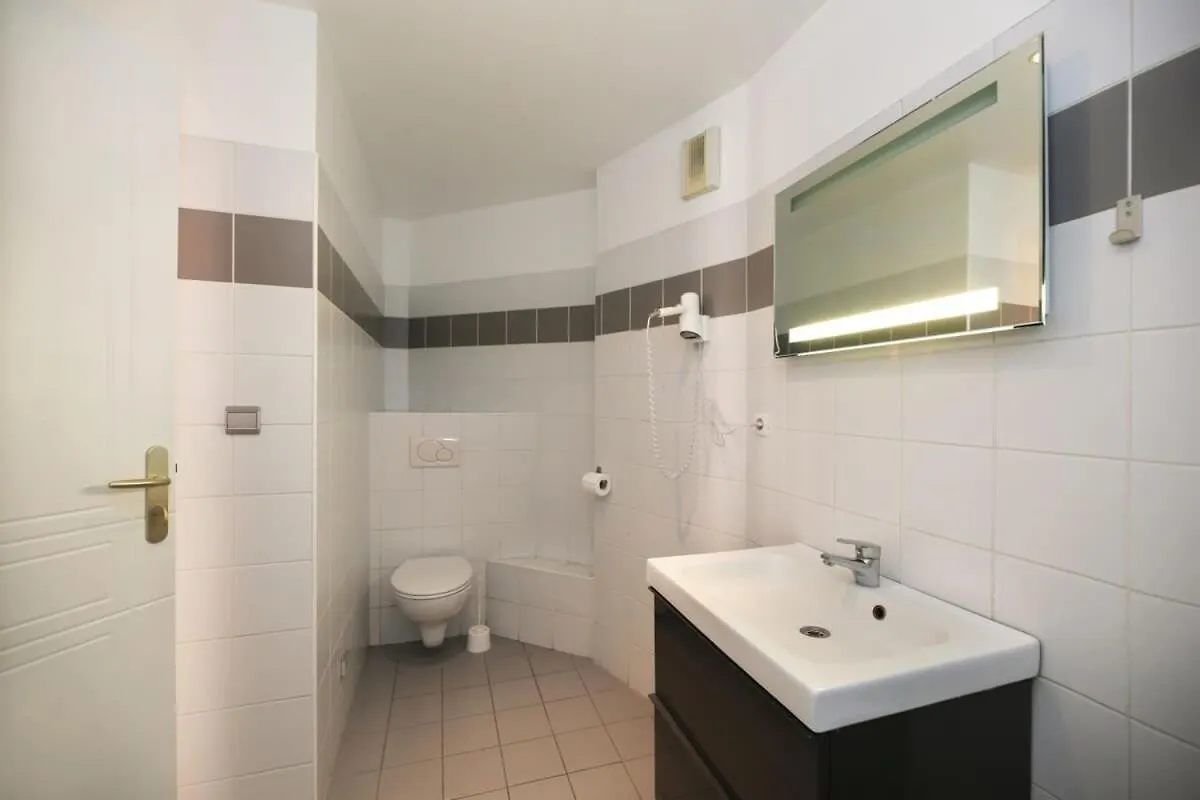 106- Appartement Lumineux Face Jardins Des Plantes Parijs 0*,