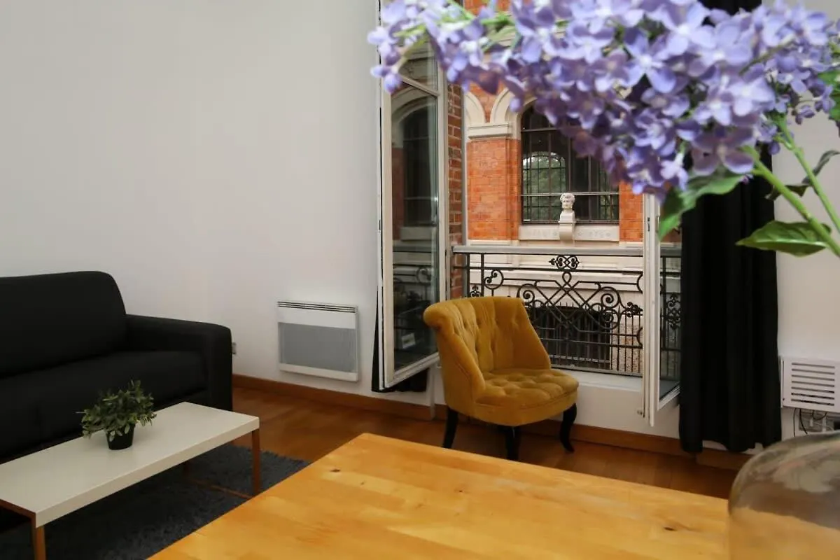Apartment 106- Appartement Lumineux Face Jardins Des Plantes Paris France